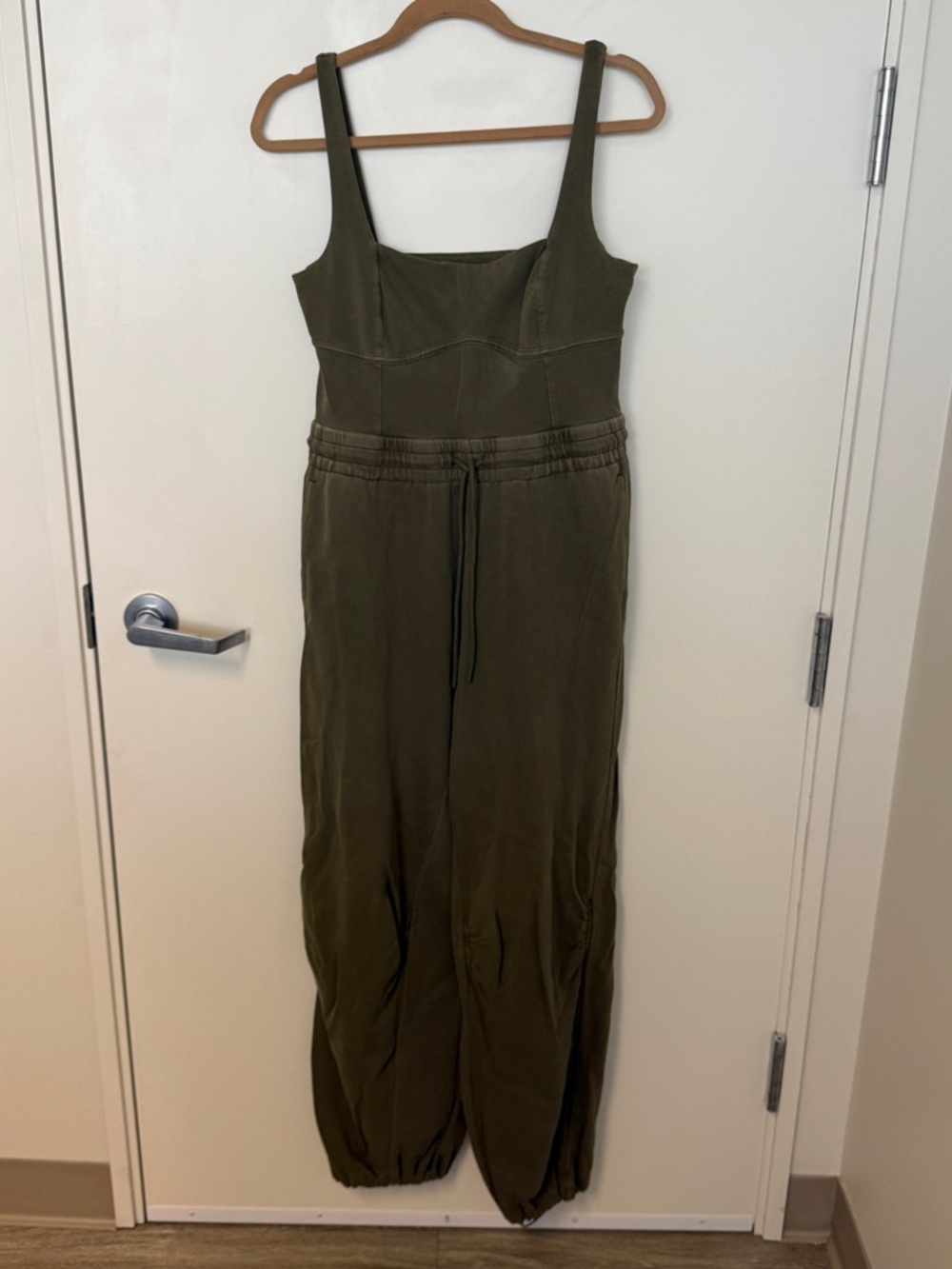 Free People Movement Olive Green Women's Jumpsuit with Drawstring Waist Sz Small